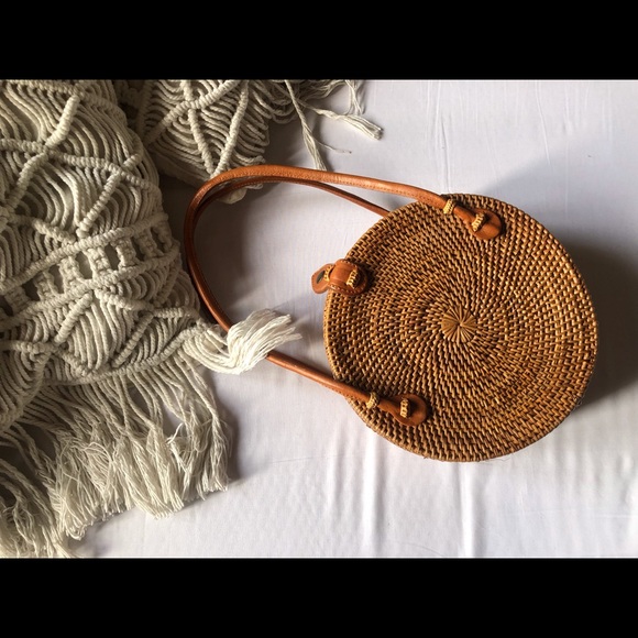 Handbags - Rattan hand bag